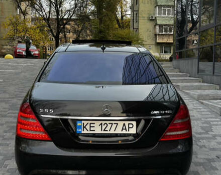 Черный Мерседес С Класс, объемом двигателя 5.5 л и пробегом 305 тыс. км за 14300 $, фото 3 на Automoto.ua