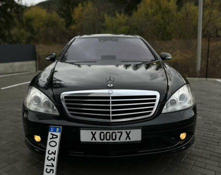 Чорний Мерседес С Клас, об'ємом двигуна 5.46 л та пробігом 270 тис. км за 10950 $, фото 11 на Automoto.ua