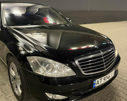 Черный Мерседес С Класс, объемом двигателя 5.5 л и пробегом 176 тыс. км за 8499 $, фото 3 на Automoto.ua