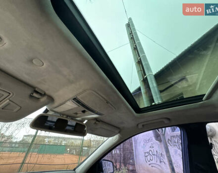 Чорний Мерседес С Клас, об'ємом двигуна 5.5 л та пробігом 288 тис. км за 10950 $, фото 33 на Automoto.ua