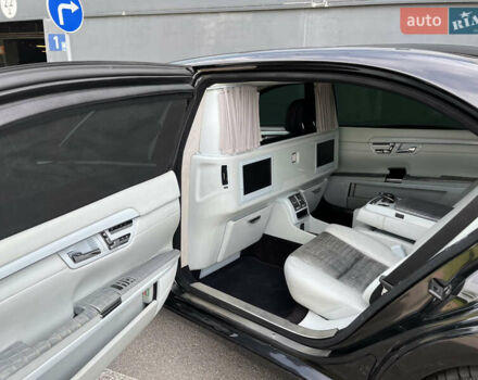 Черный Мерседес С Класс, объемом двигателя 5.5 л и пробегом 81 тыс. км за 33000 $, фото 13 на Automoto.ua