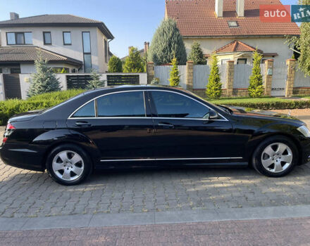 Чорний Мерседес С Клас, об'ємом двигуна 5.5 л та пробігом 157 тис. км за 15900 $, фото 40 на Automoto.ua