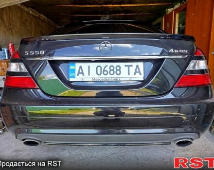 Черный Мерседес С Класс, объемом двигателя 5.5 л и пробегом 217 тыс. км за 10900 $, фото 4 на Automoto.ua