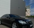Чорний Мерседес С Клас, об'ємом двигуна 5.5 л та пробігом 385 тис. км за 11900 $, фото 1 на Automoto.ua