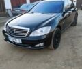 Черный Мерседес С Класс, объемом двигателя 5.5 л и пробегом 205 тыс. км за 12500 $, фото 1 на Automoto.ua