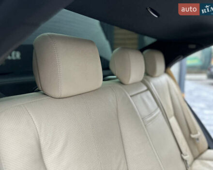 Чорний Мерседес С Клас, об'ємом двигуна 3.5 л та пробігом 220 тис. км за 10800 $, фото 31 на Automoto.ua