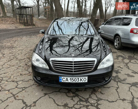 Чорний Мерседес С Клас, об'ємом двигуна 5.46 л та пробігом 560 тис. км за 7650 $, фото 9 на Automoto.ua