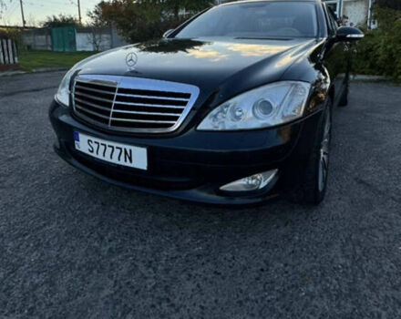 Черный Мерседес С Класс, объемом двигателя 2.99 л и пробегом 300 тыс. км за 10200 $, фото 4 на Automoto.ua
