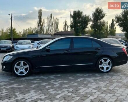 Черный Мерседес С Класс, объемом двигателя 5.5 л и пробегом 205 тыс. км за 11400 $, фото 18 на Automoto.ua
