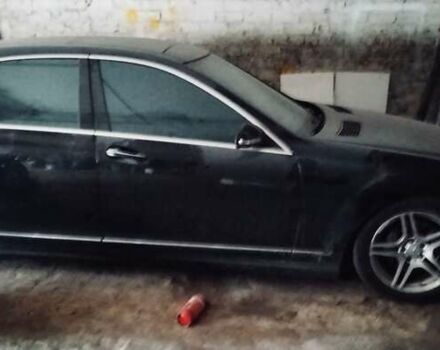 Черный Мерседес С Класс, объемом двигателя 5.46 л и пробегом 120 тыс. км за 6200 $, фото 12 на Automoto.ua