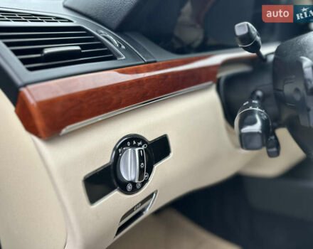 Чорний Мерседес С Клас, об'ємом двигуна 3.5 л та пробігом 220 тис. км за 10800 $, фото 21 на Automoto.ua