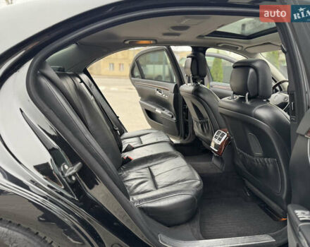 Черный Мерседес С Класс, объемом двигателя 3.5 л и пробегом 217 тыс. км за 10300 $, фото 48 на Automoto.ua