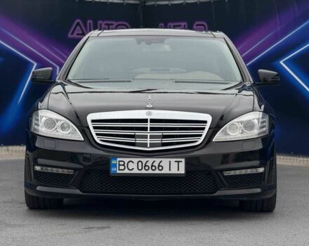 Черный Мерседес С Класс, объемом двигателя 5.5 л и пробегом 265 тыс. км за 10499 $, фото 2 на Automoto.ua