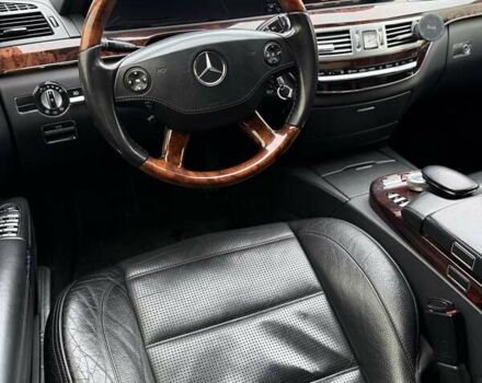 Черный Мерседес С Класс, объемом двигателя 2.99 л и пробегом 319 тыс. км за 12200 $, фото 11 на Automoto.ua