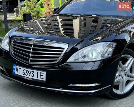 Черный Мерседес С Класс, объемом двигателя 5.46 л и пробегом 171 тыс. км за 14900 $, фото 10 на Automoto.ua
