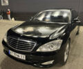 Черный Мерседес С Класс, объемом двигателя 5.5 л и пробегом 176 тыс. км за 8499 $, фото 4 на Automoto.ua