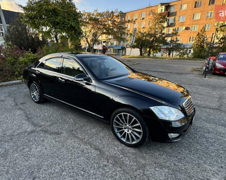 Мерседес С Класс 2007 в Белгород-Днестровском на Automoto.ua Черный Мерседес С Класс, объемом двигателя 2.99 л и пробегом 300 тыс. км за 11499 $, фото 6 на Automoto.ua
