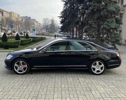 Чорний Мерседес С Клас, об'ємом двигуна 5.5 л та пробігом 303 тис. км за 10400 $, фото 7 на Automoto.ua