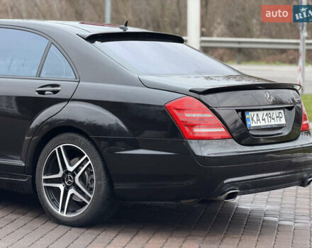 Чорний Мерседес С Клас, об'ємом двигуна 5.46 л та пробігом 160 тис. км за 9990 $, фото 18 на Automoto.ua