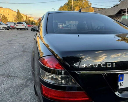 Черный Мерседес С Класс, объемом двигателя 2.99 л и пробегом 300 тыс. км за 10200 $, фото 7 на Automoto.ua