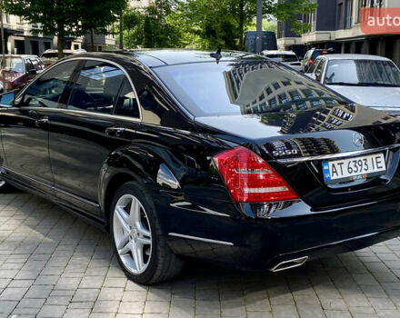 Черный Мерседес С Класс, объемом двигателя 5.46 л и пробегом 171 тыс. км за 14900 $, фото 17 на Automoto.ua