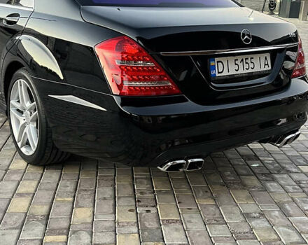 Мерседес С Класс 2007 в Одессе на Automoto.ua Черный Мерседес С Класс, объемом двигателя 5.5 л и пробегом 235 тыс. км за 13200 $, фото 6 на Automoto.ua