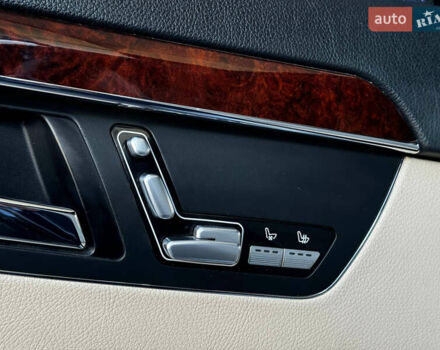 Чорний Мерседес С Клас, об'ємом двигуна 5.5 л та пробігом 391 тис. км за 12500 $, фото 3 на Automoto.ua