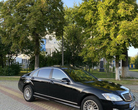 Чорний Мерседес С Клас, об'ємом двигуна 5.46 л та пробігом 172 тис. км за 8500 $, фото 13 на Automoto.ua