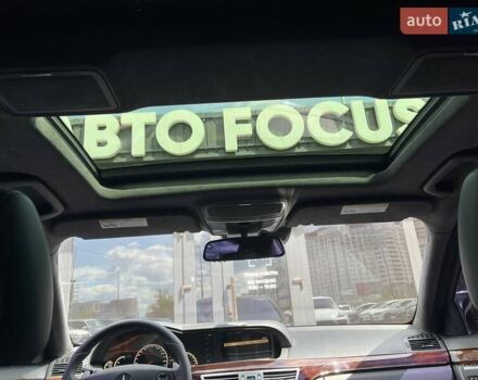 Черный Мерседес С Класс, объемом двигателя 6.21 л и пробегом 150 тыс. км за 16990 $, фото 16 на Automoto.ua