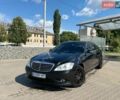 Черный Мерседес С Класс, объемом двигателя 5.5 л и пробегом 250 тыс. км за 12000 $, фото 1 на Automoto.ua