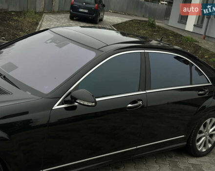 Черный Мерседес С Класс, объемом двигателя 5.46 л и пробегом 270 тыс. км за 8700 $, фото 15 на Automoto.ua