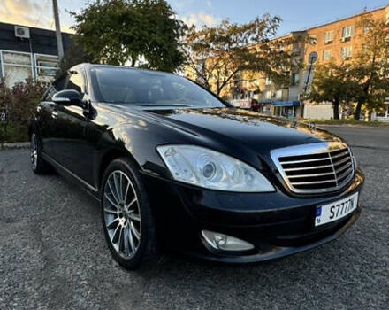 Мерседес С Класс 2007 в Белгород-Днестровском на Automoto.ua Черный Мерседес С Класс, объемом двигателя 2.99 л и пробегом 300 тыс. км за 11499 $, фото 4 на Automoto.ua