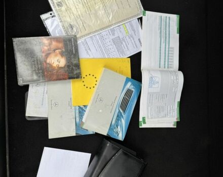 Черный Мерседес С Класс, объемом двигателя 3.5 л и пробегом 217 тыс. км за 10300 $, фото 23 на Automoto.ua