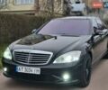 Черный Мерседес С Класс, объемом двигателя 5.5 л и пробегом 300 тыс. км за 9999 $, фото 4 на Automoto.ua