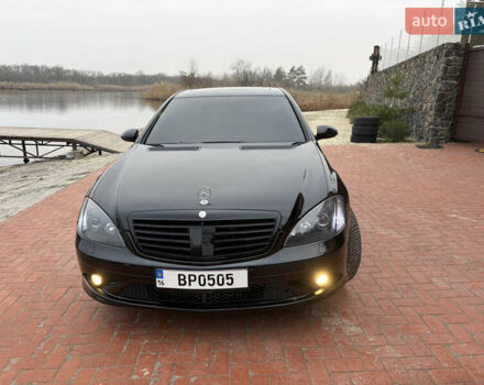 Чорний Мерседес С Клас, об'ємом двигуна 0 л та пробігом 364 тис. км за 11000 $, фото 1 на Automoto.ua