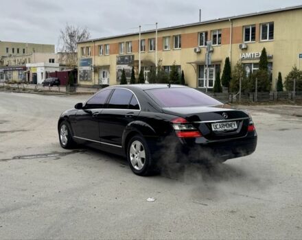 Черный Мерседес С Класс, объемом двигателя 5.5 л и пробегом 258 тыс. км за 7150 $, фото 5 на Automoto.ua