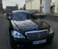 Чорний Мерседес С Клас, об'ємом двигуна 5.5 л та пробігом 303 тис. км за 10400 $, фото 1 на Automoto.ua