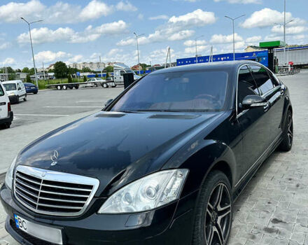 Черный Мерседес С Класс, объемом двигателя 0 л и пробегом 330 тыс. км за 10000 $, фото 2 на Automoto.ua