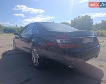 Мерседес С Класс 2007 в Луцке на Automoto.ua Черный Мерседес С Класс, объемом двигателя 5.51 л и пробегом 88 тыс. км за 30000 $, фото 4 на Automoto.ua