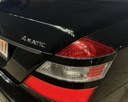 Черный Мерседес С Класс, объемом двигателя 5.5 л и пробегом 176 тыс. км за 8499 $, фото 29 на Automoto.ua