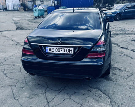 Чорний Мерседес С Клас, об'ємом двигуна 3.5 л та пробігом 190 тис. км за 10500 $, фото 3 на Automoto.ua