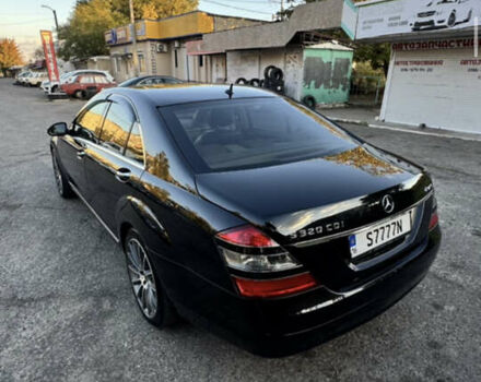 Черный Мерседес С Класс, объемом двигателя 2.99 л и пробегом 300 тыс. км за 10500 $, фото 2 на Automoto.ua