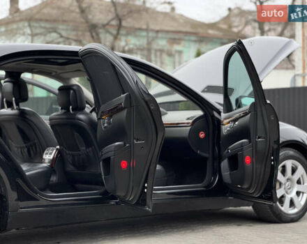 Черный Мерседес С Класс, объемом двигателя 3.5 л и пробегом 217 тыс. км за 10300 $, фото 46 на Automoto.ua