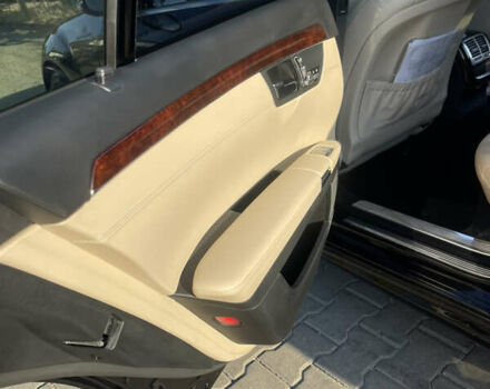 Чорний Мерседес С Клас, об'ємом двигуна 5.5 л та пробігом 157 тис. км за 15900 $, фото 23 на Automoto.ua