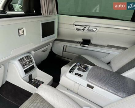 Черный Мерседес С Класс, объемом двигателя 5.5 л и пробегом 81 тыс. км за 33000 $, фото 17 на Automoto.ua