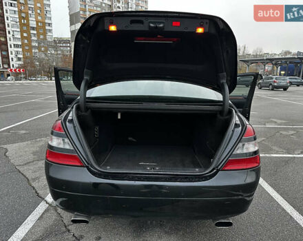 Черный Мерседес С Класс, объемом двигателя 2.99 л и пробегом 208 тыс. км за 14000 $, фото 15 на Automoto.ua