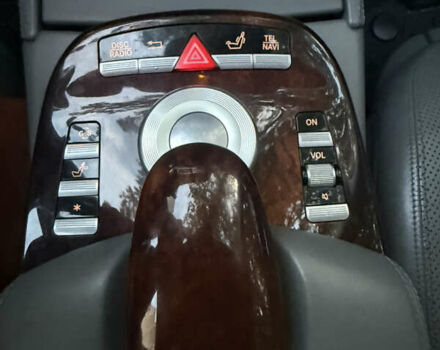 Чорний Мерседес С Клас, об'ємом двигуна 5.5 л та пробігом 155 тис. км за 16800 $, фото 25 на Automoto.ua