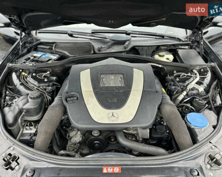 Чорний Мерседес С Клас, об'ємом двигуна 3.5 л та пробігом 220 тис. км за 10800 $, фото 42 на Automoto.ua