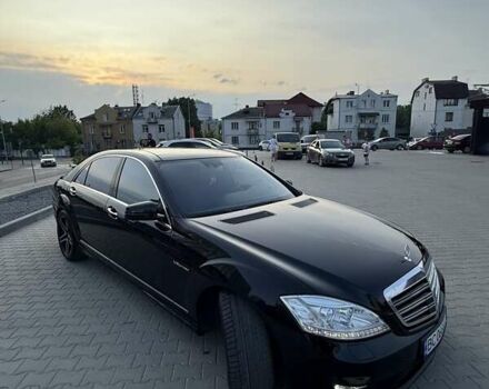 Мерседес С Класс 2007 в Киеве на Automoto.ua Черный Мерседес С Класс, объемом двигателя 5.5 л и пробегом 251 тыс. км за 14500 $, фото 11 на Automoto.ua