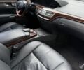 Черный Мерседес С Класс, объемом двигателя 5.5 л и пробегом 204 тыс. км за 9989 $, фото 11 на Automoto.ua